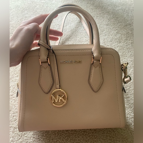 MICHAEL Michael Kors Handbags - Micheal Kors purse